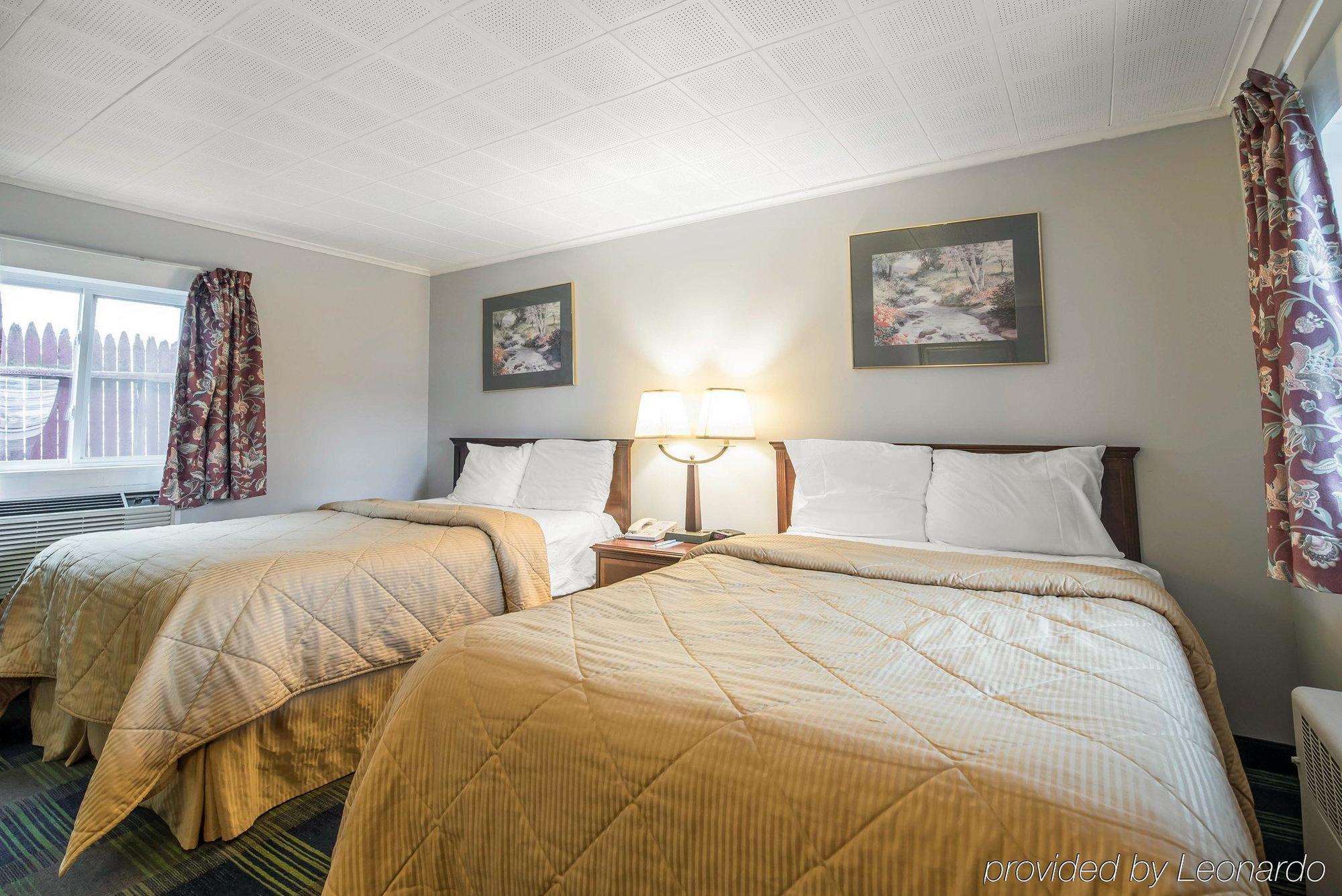 Royal Inn Claremont Ngoại thất bức ảnh