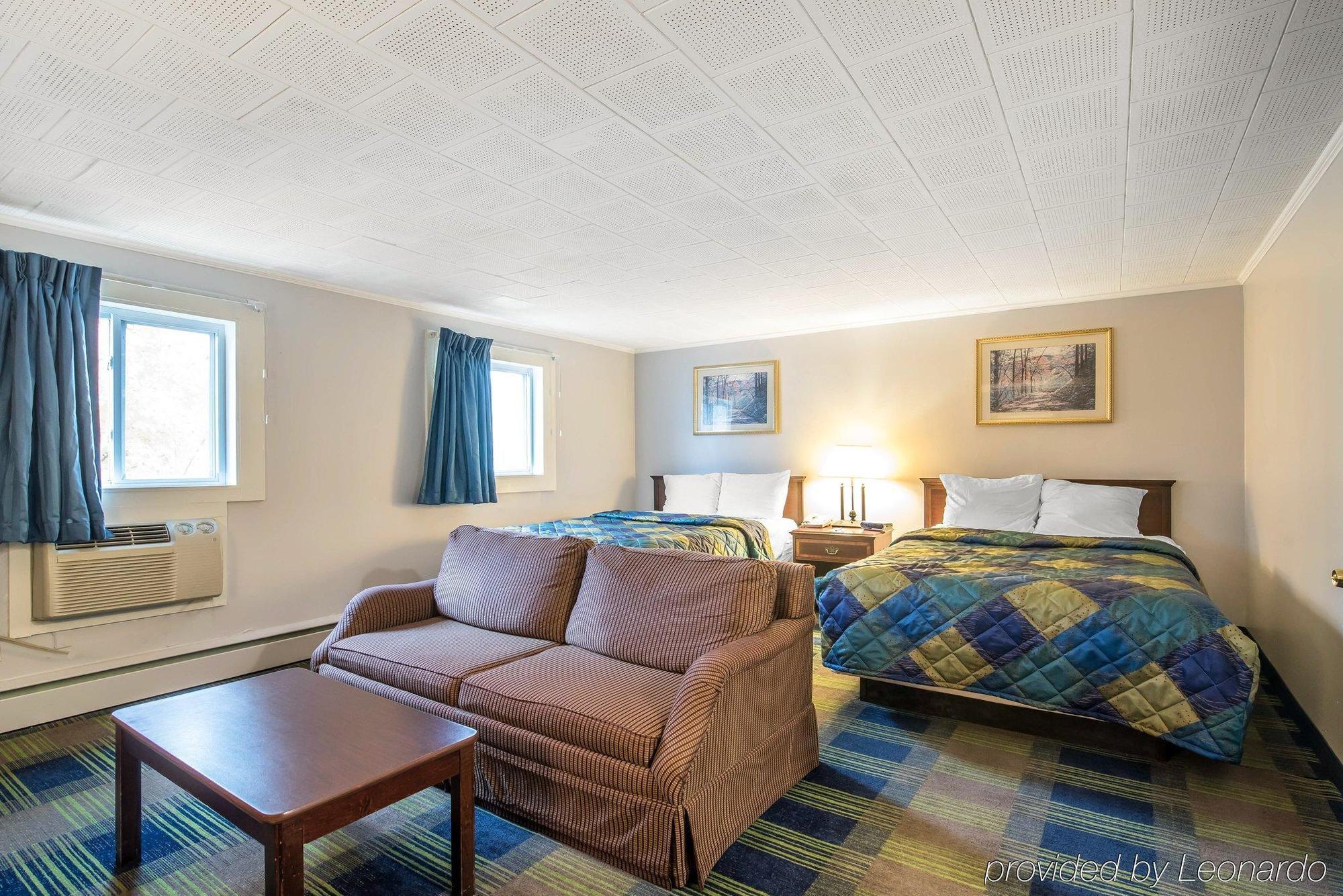 Royal Inn Claremont Ngoại thất bức ảnh