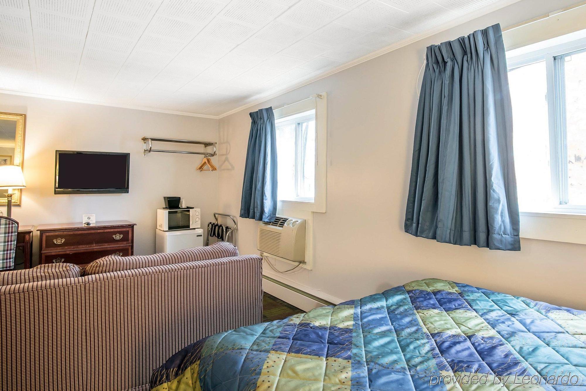Royal Inn Claremont Ngoại thất bức ảnh