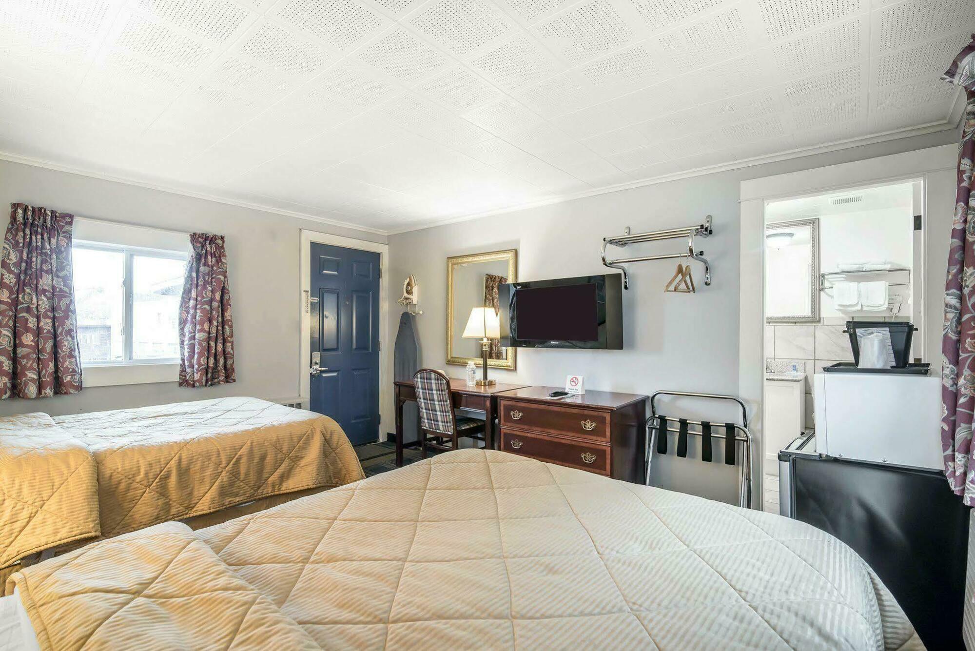 Royal Inn Claremont Ngoại thất bức ảnh